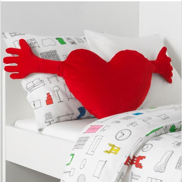 IKEA Heart with Hands Cushion/Pillow (Famnig Hjärta) - Picture 3 of 3